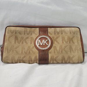 Michael Kors canvas signature wallet